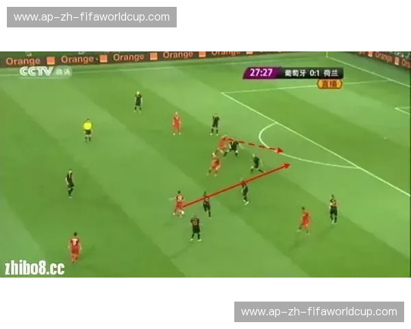 橙红色的宿命轮回：那一夜，荷兰与西班牙在绿茵场上刻下的恩仇录